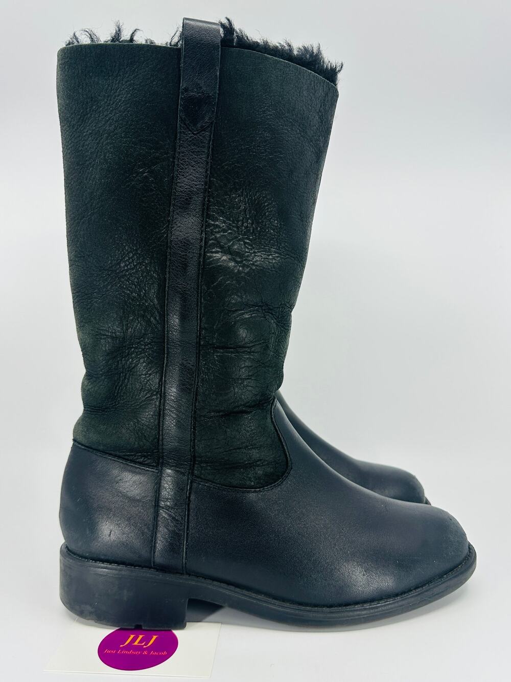 Santana Canada Women's Vermont Black Leather Shearling Lined Boots Size 8.5